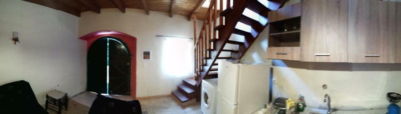 Country Traditional House In Corfu Village, Greece Sinarades ภายนอก รูปภาพ